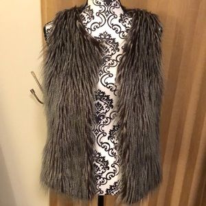 Max studio faux fur vest